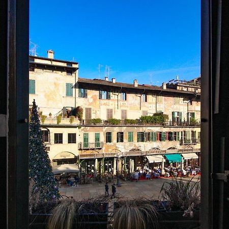 Residenza Buglioni Piazza Erbe Apartment เวโรนา ภายนอก รูปภาพ