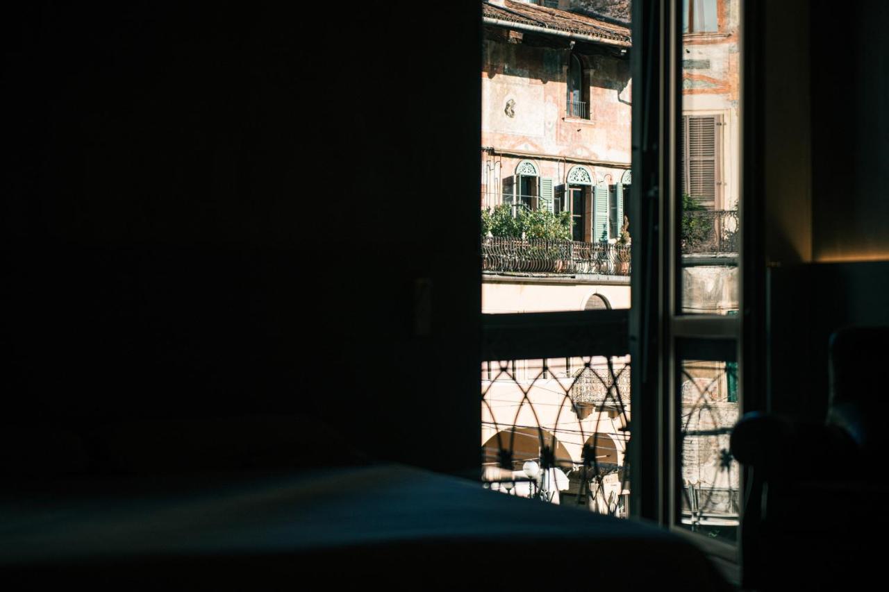 Residenza Buglioni Piazza Erbe Apartment เวโรนา ภายนอก รูปภาพ