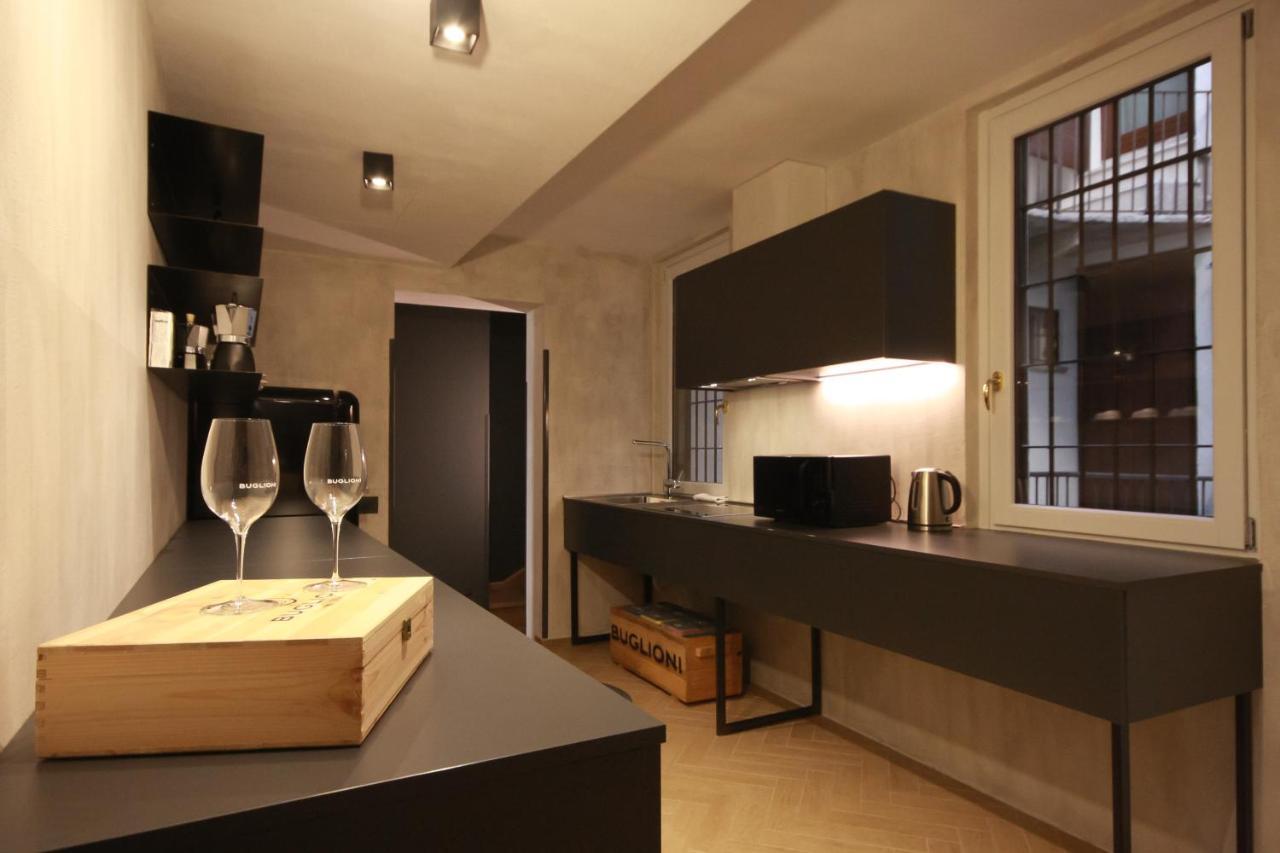 Residenza Buglioni Piazza Erbe Apartment เวโรนา ภายนอก รูปภาพ